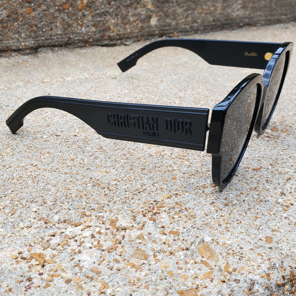 AUTHENTIC CHRISTIAN DIOR SHADES
